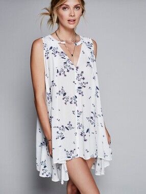 Free People White Floral Tunic‎ Top